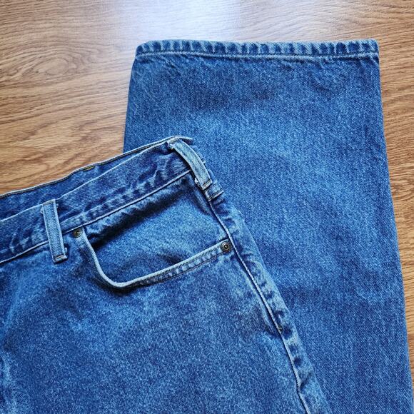 Carhartt Jeans Mens Size 42x30 Denim Blue Loose Fit Work Pants B167-DST - Picture 3 of 10